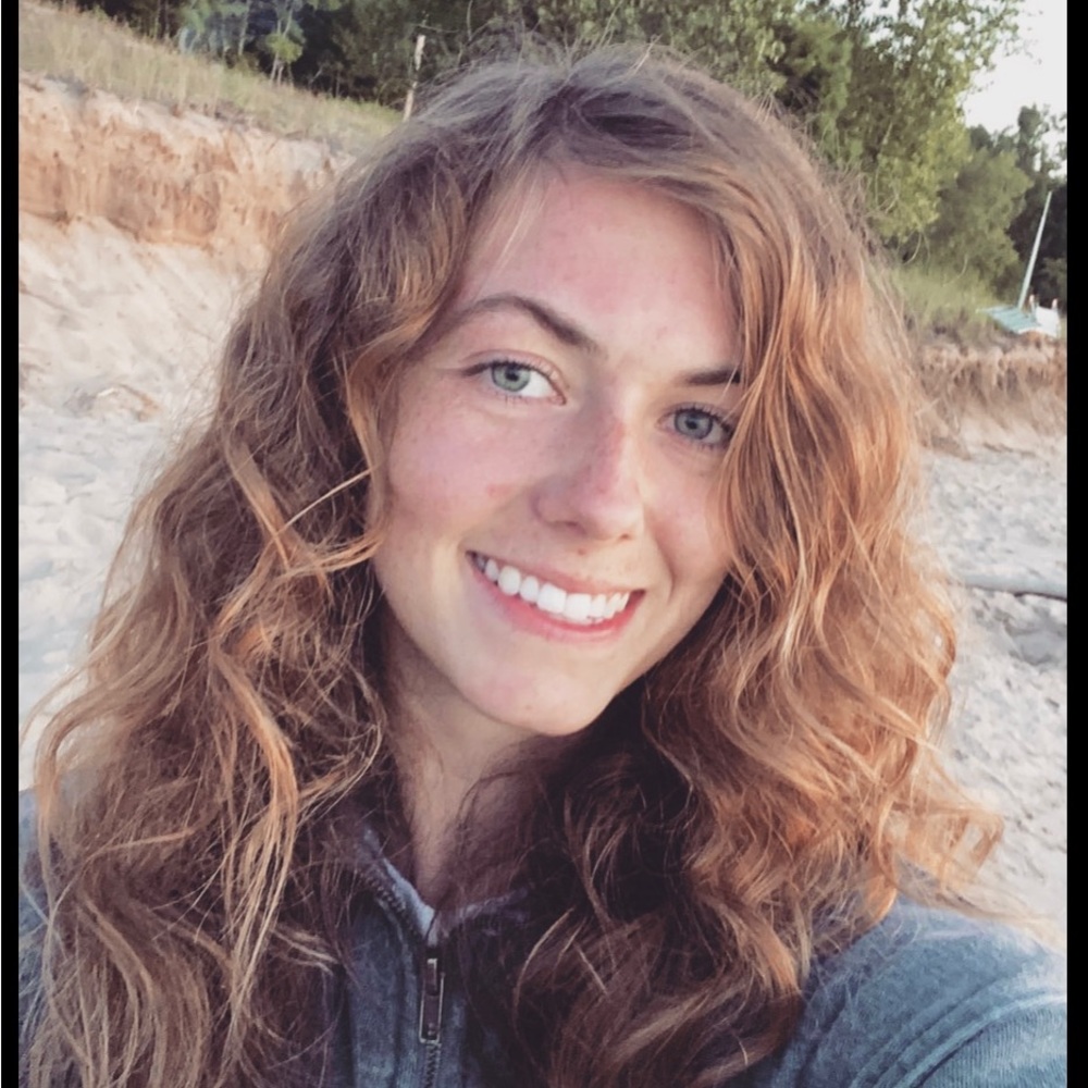 Meet your Posher, Emily jo